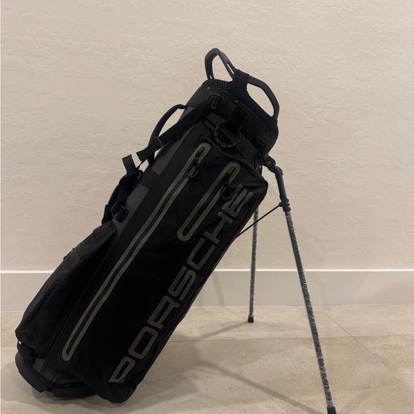 Posrche Sport Golf Bag - Picture 1 of 4